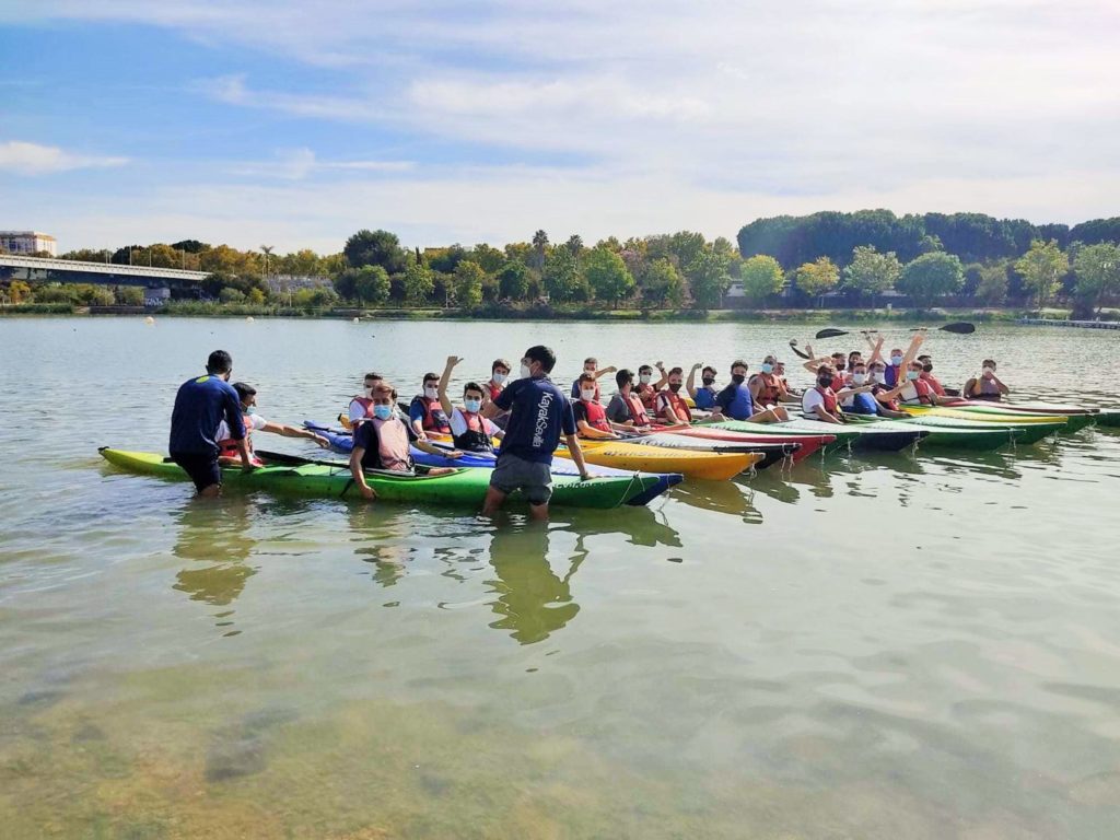 Alumnos del TSEAS de Altair hacen prácticas en Kayaks